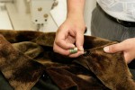 Ателье «Пуговка» ремонт изделий из кожи и меха в Одинцово.