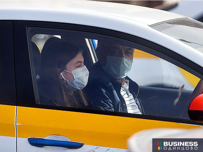 pervyj shtraf za ezdu bez maski