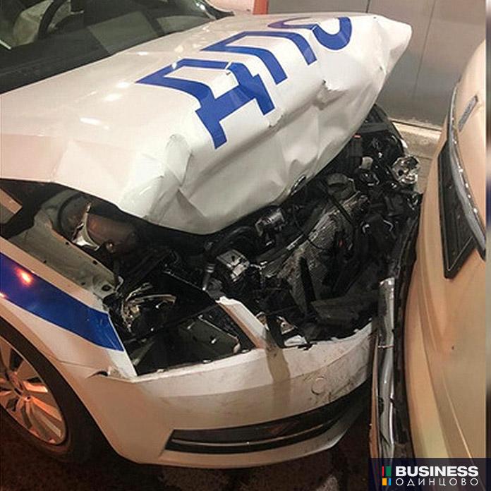 Машина ДПС протаранила Роллс Ройс