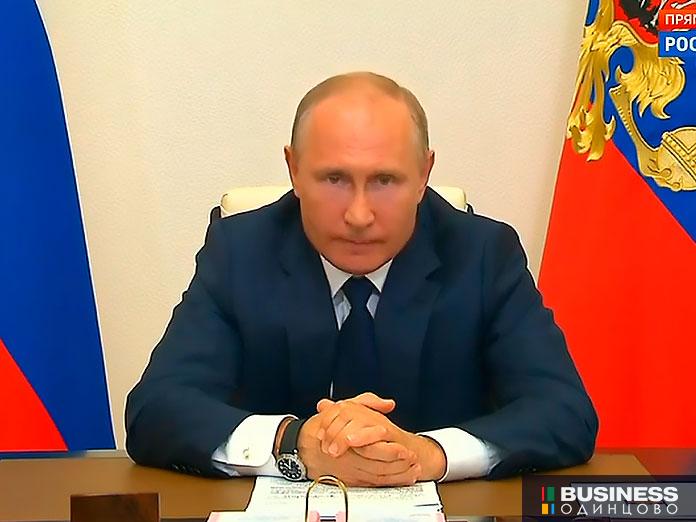 Владимир Путин на заседании с членами Правительства 11 мая Владимир Путин на заседании с членами Правительства 11 мая