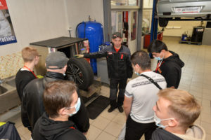 Праздник рабочих профессий в техническом центре «ВОЛИН»