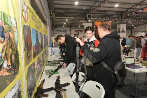 Фестиваль рабочих профессий в автомобилестроении - 2023 в техническом центре «ВОЛИН»