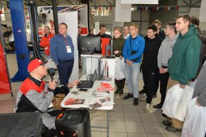 Фестиваль рабочих профессий в автомобилестроении - 2023 в техническом центре «ВОЛИН»