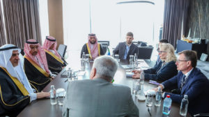 Министр промышленности Саудовской Аравии провёл переговоры с ведущими российскими компаниями о сотрудничестве в промышленной и горнодобывающей сферах.